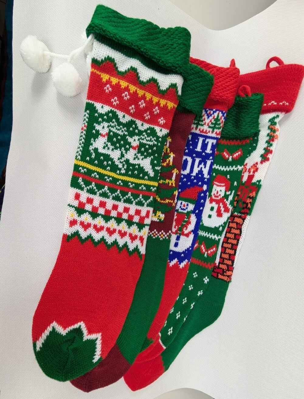 Vtg Lot Of 1980s Colorful Sweater Knit Christmas Mantle Stockings Socks Pom Poms